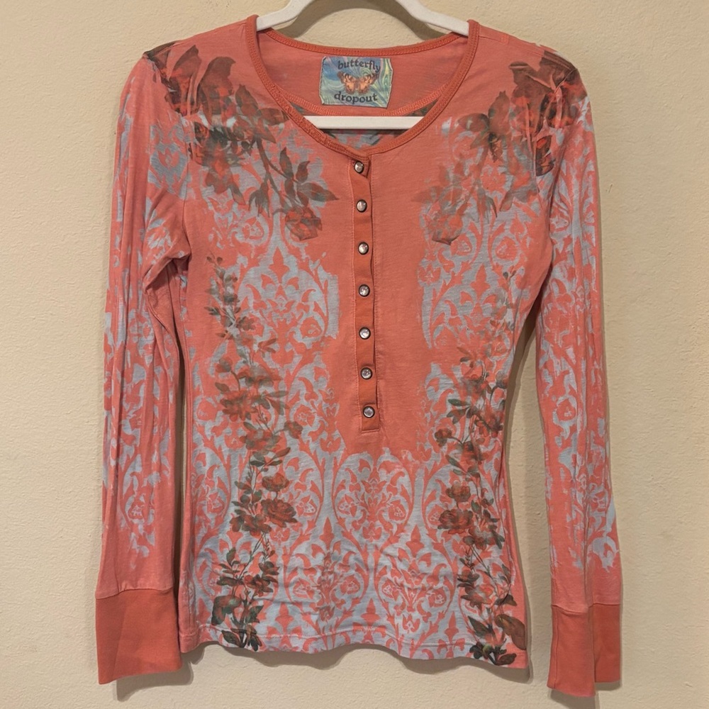 Butterfly Dropout Long Sleeve Top